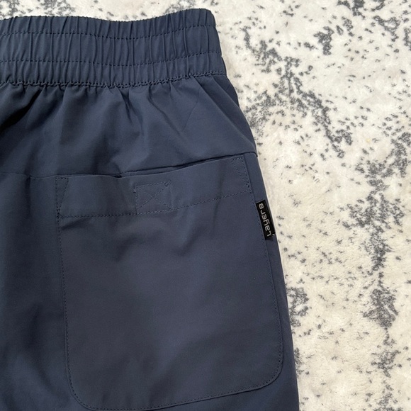 Men's Layer 8 Navy and Tan Shorts - Picture 8 of 8